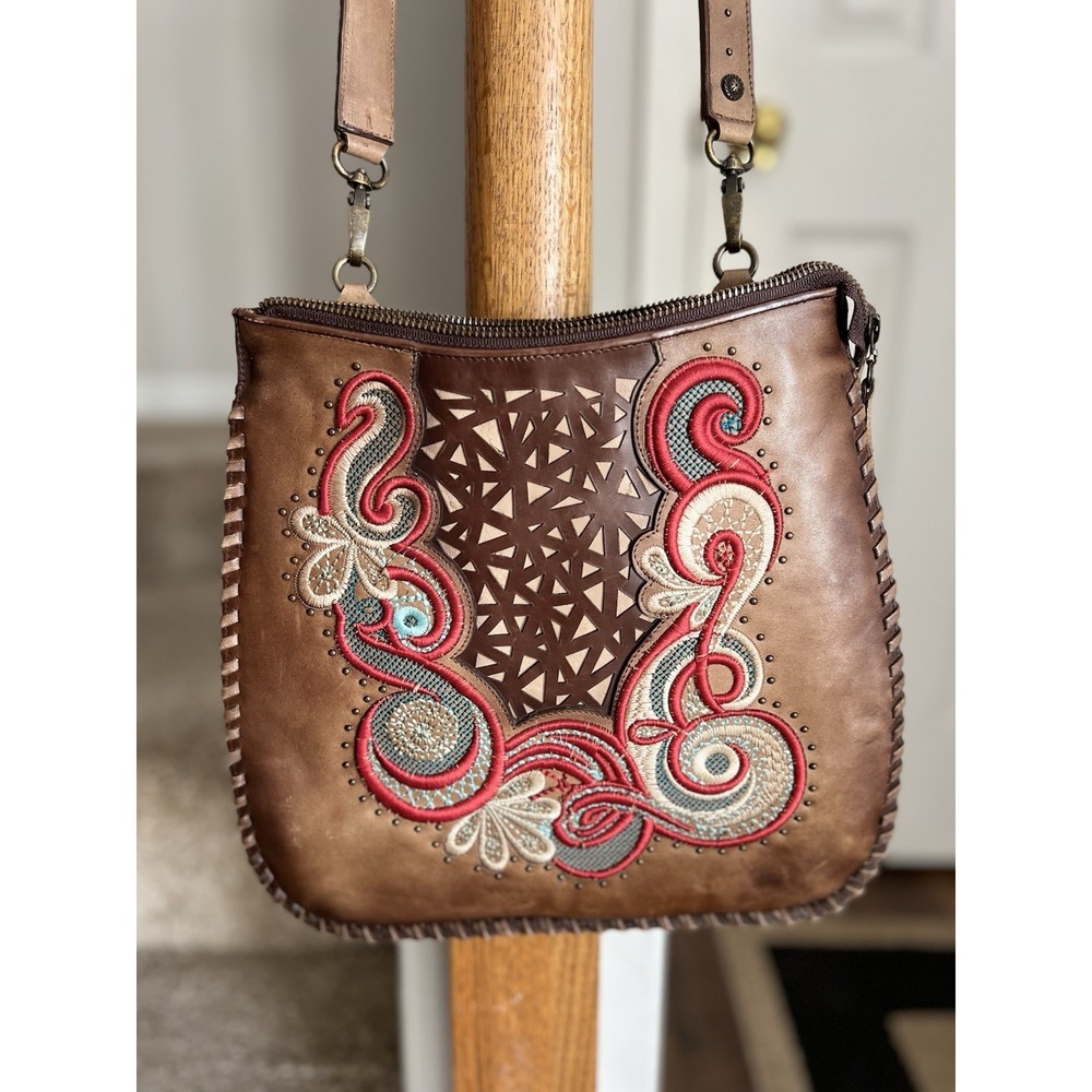 Corral Brown Satchel with Red and Cream Embroidery - Picture 9 of 9
